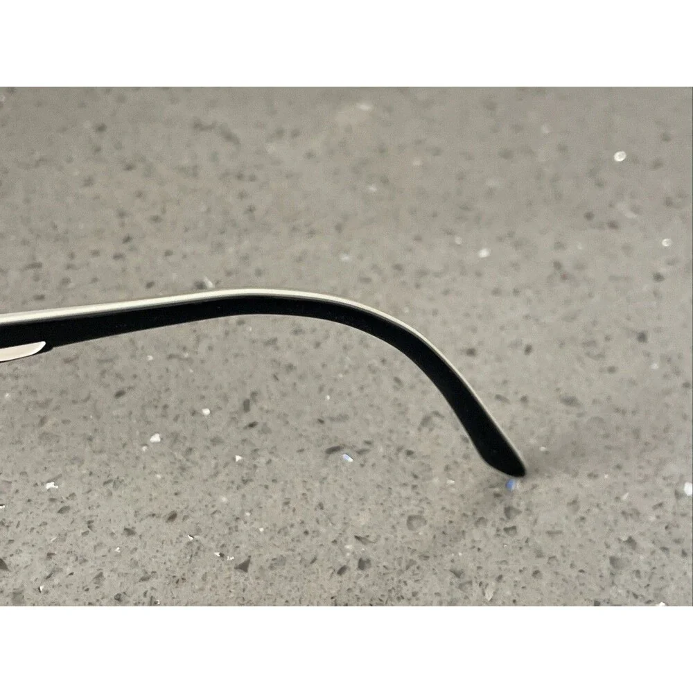 GUESS GU2261 BLK WHT Eyeglasses FRAMES ONLY BLACK/WHITE Plastic 51-17-130 Full